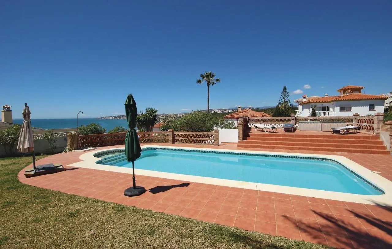 Nice Home In Las Farolas With Kitchen El Faro Vakantiehuis